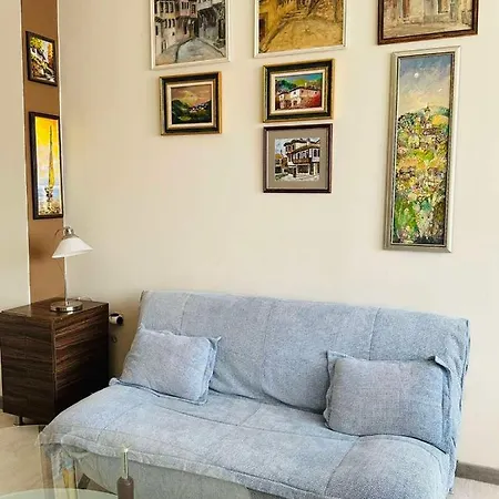 Dulo's Апартамент